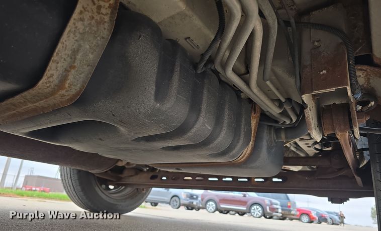 image for item DW3901 2008 Chevrolet Uplander LS van