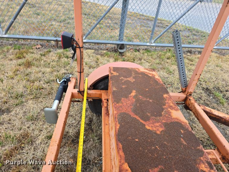 image for item DW3929 (4) arrow board trailers