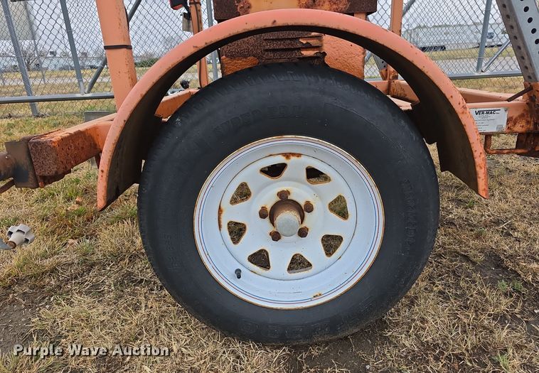 image for item DW3929 (4) arrow board trailers