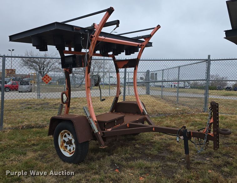 image for item DW3929 (4) arrow board trailers