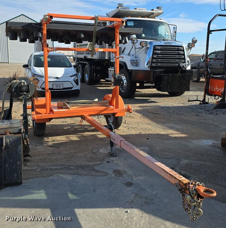 image for item DW3929 (4) arrow board trailers