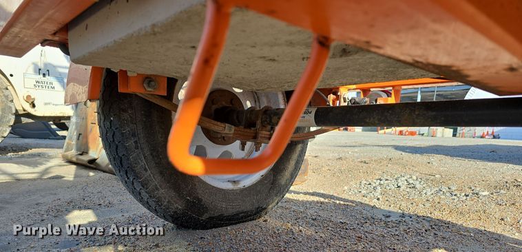 image for item DW3929 (4) arrow board trailers