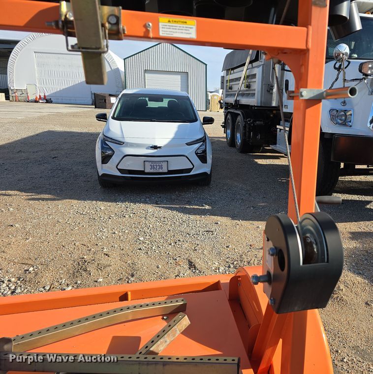 image for item DW3929 (4) arrow board trailers