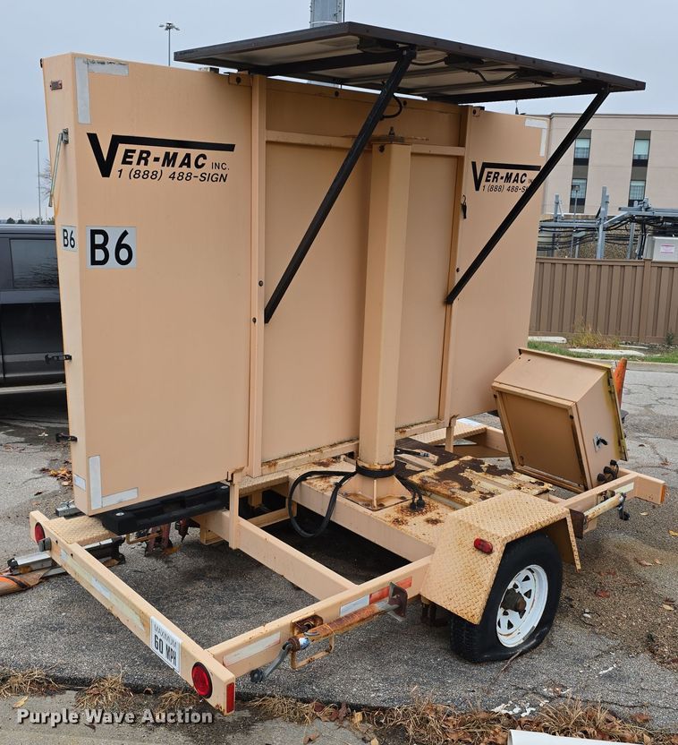 image for item DW3931 (3) Ver-Mac message board trailers