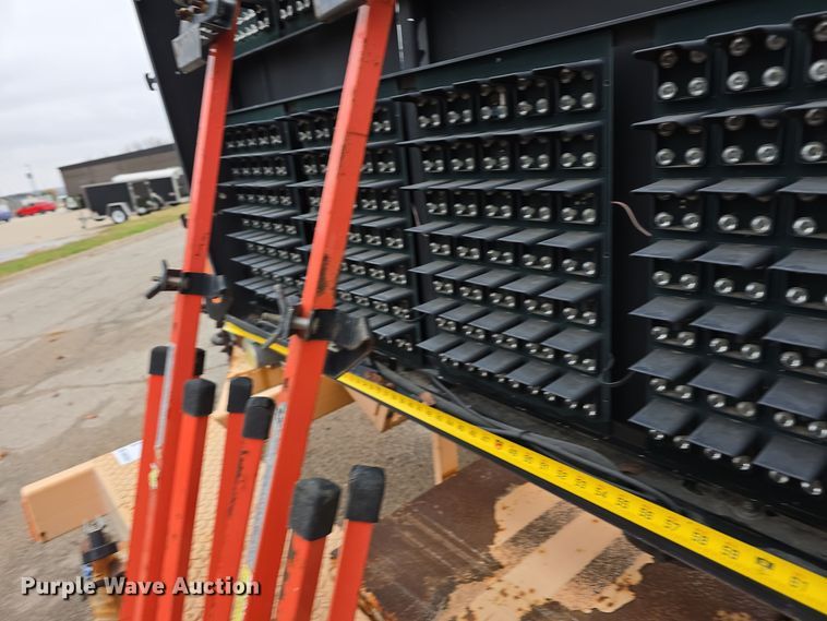 image for item DW3931 (3) Ver-Mac message board trailers