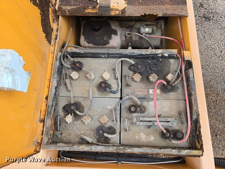 image for item DW3931 (3) Ver-Mac message board trailers