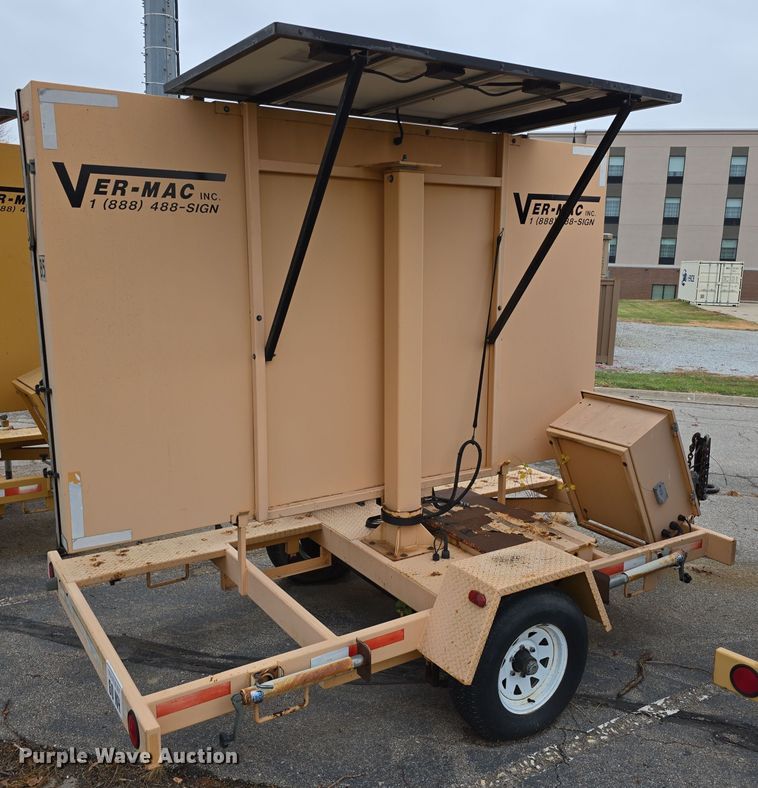 image for item DW3931 (3) Ver-Mac message board trailers