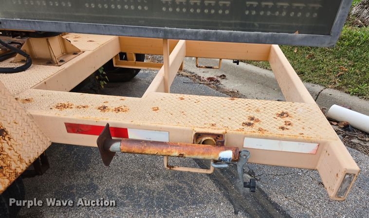 image for item DW3931 (3) Ver-Mac message board trailers