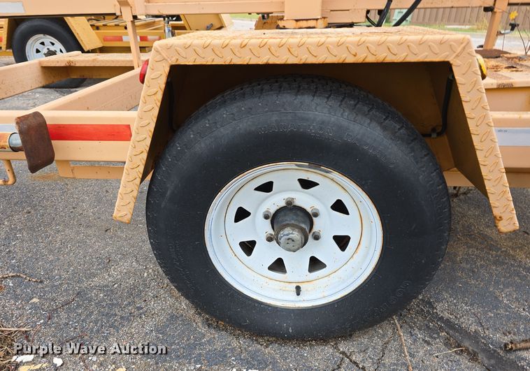 image for item DW3931 (3) Ver-Mac message board trailers