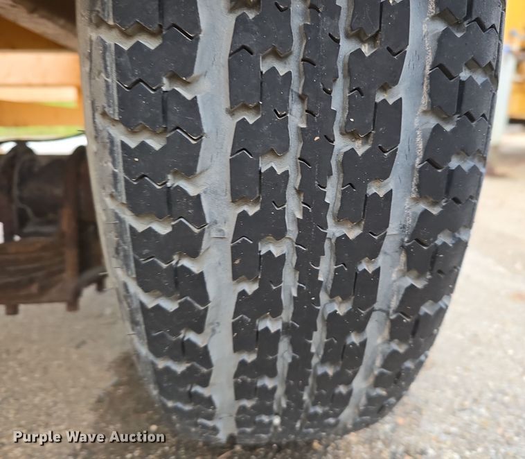 image for item DW3931 (3) Ver-Mac message board trailers