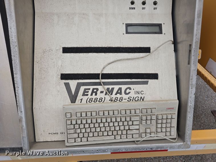 image for item DW3931 (3) Ver-Mac message board trailers