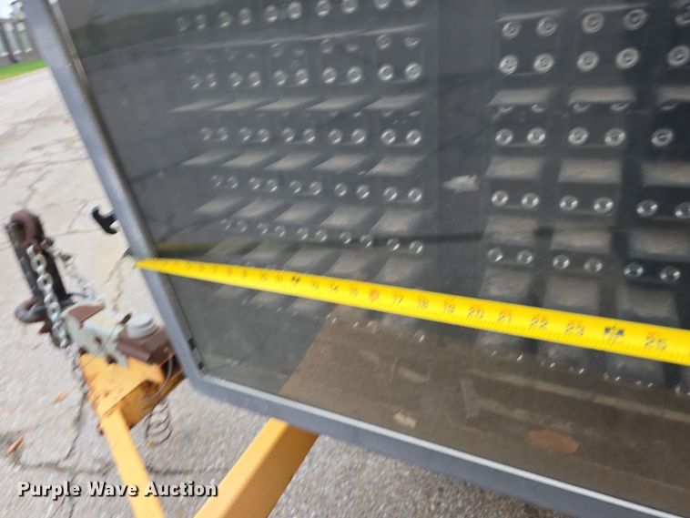 image for item DW3931 (3) Ver-Mac message board trailers