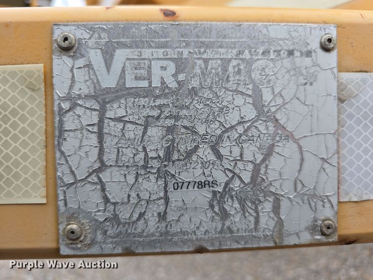 image for item DW3931 (3) Ver-Mac message board trailers