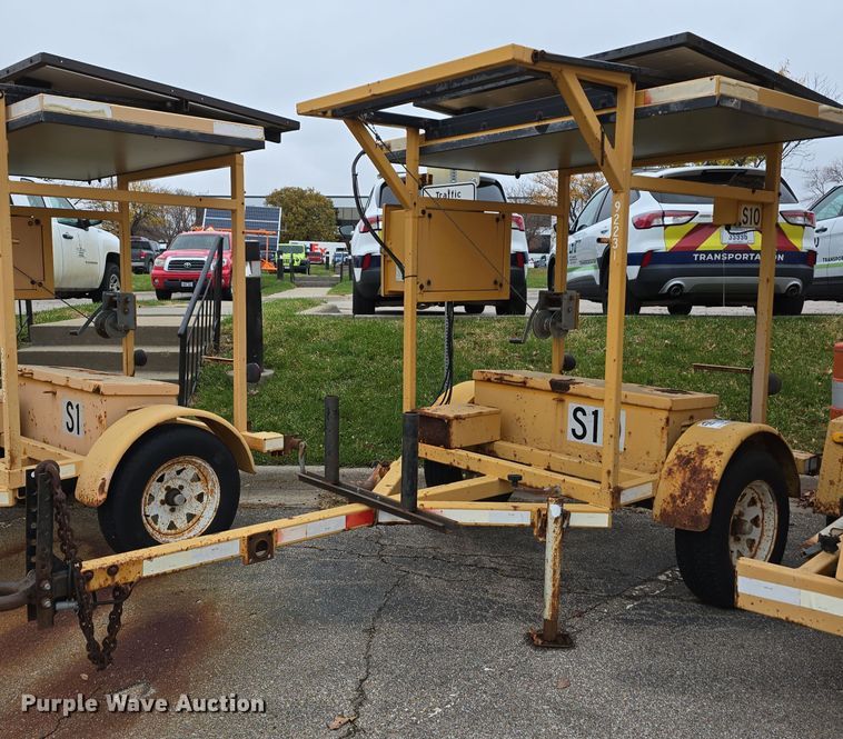 image for item DW3932 (3) Ver-Mac message board trailers