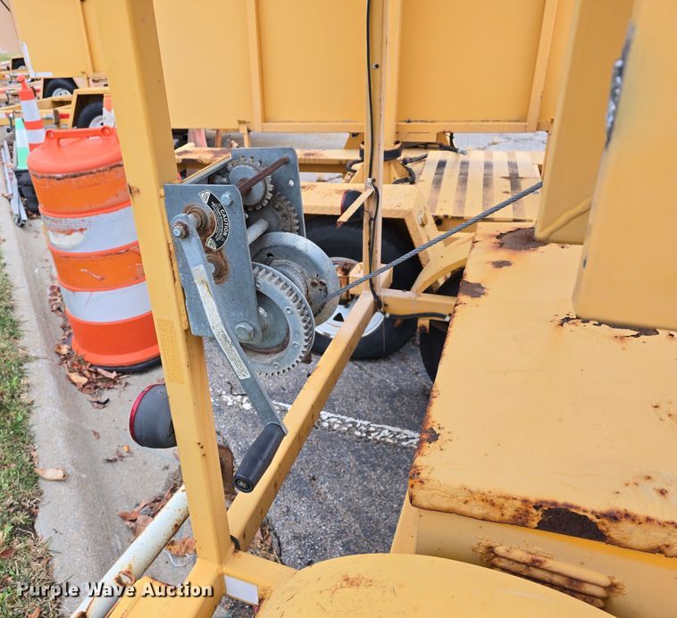 image for item DW3932 (3) Ver-Mac message board trailers