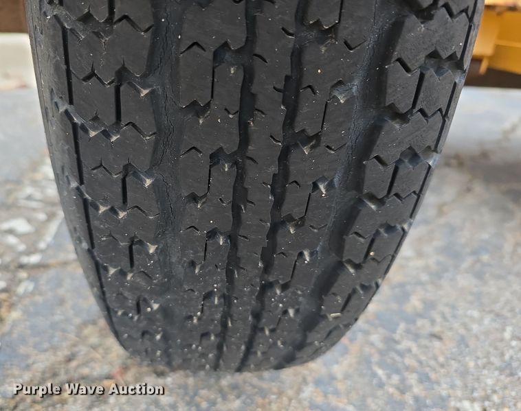 image for item DW3932 (3) Ver-Mac message board trailers