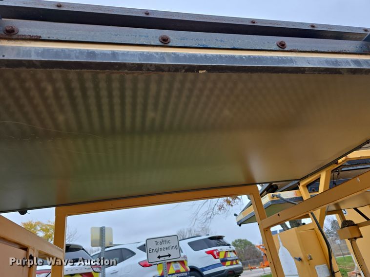 image for item DW3932 (3) Ver-Mac message board trailers