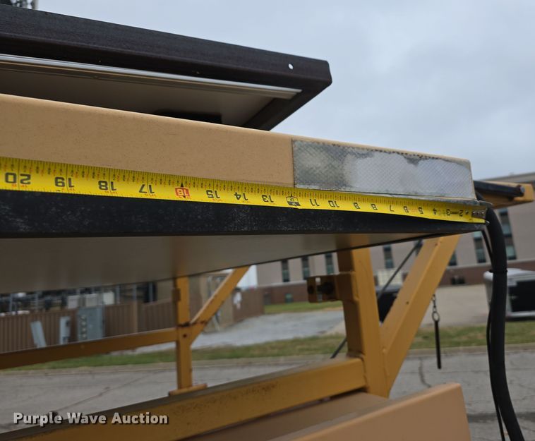 image for item DW3932 (3) Ver-Mac message board trailers