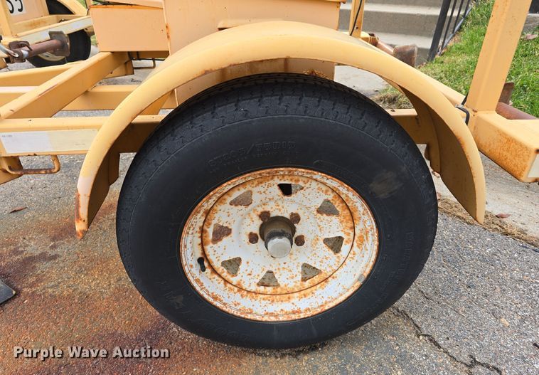 image for item DW3932 (3) Ver-Mac message board trailers