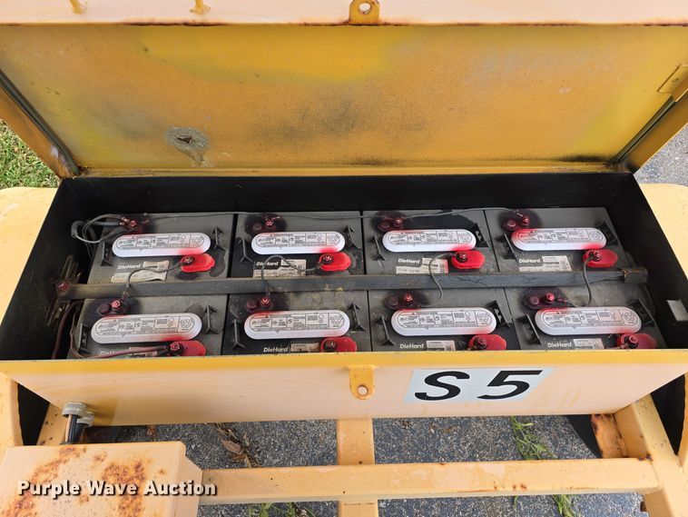 image for item DW3932 (3) Ver-Mac message board trailers