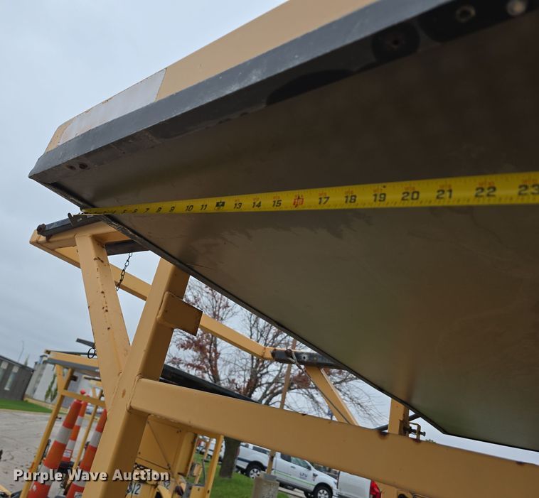 image for item DW3932 (3) Ver-Mac message board trailers