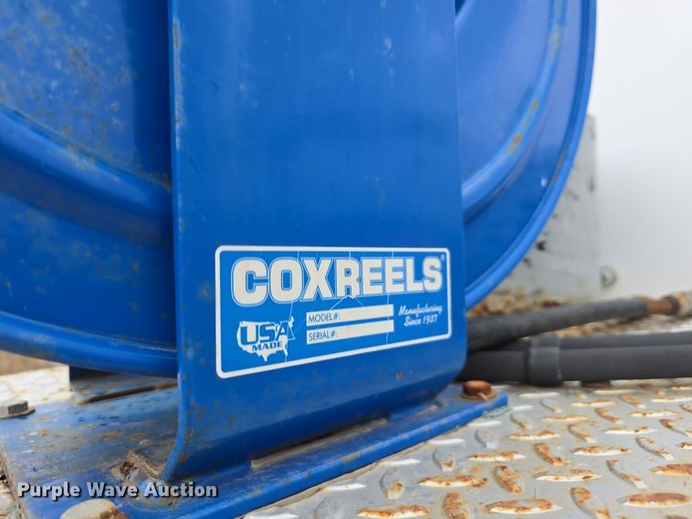 image for item DW3935 2005 Ford F450 Super Duty XL Crew Cab utility / service truck