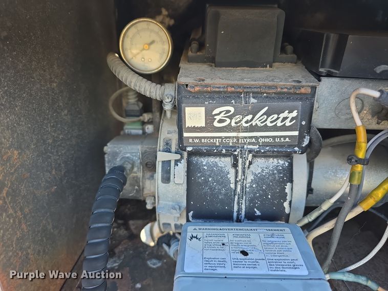 image for item DW3941 2010 KM International KM T2 asphalt recycler