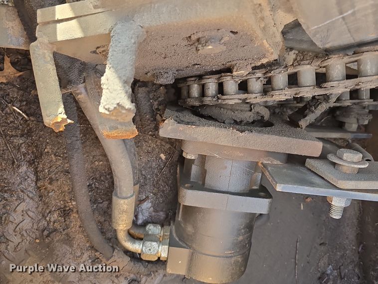 image for item DW3941 2010 KM International KM T2 asphalt recycler