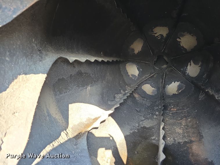 image for item DW3941 2010 KM International KM T2 asphalt recycler