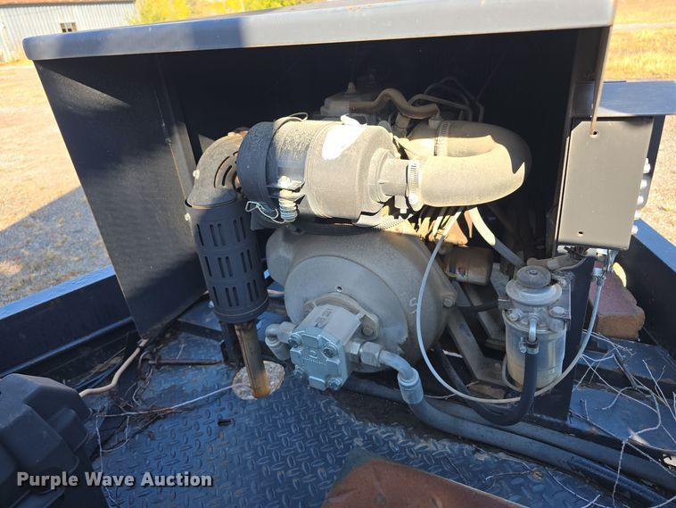 image for item DW3941 2010 KM International KM T2 asphalt recycler