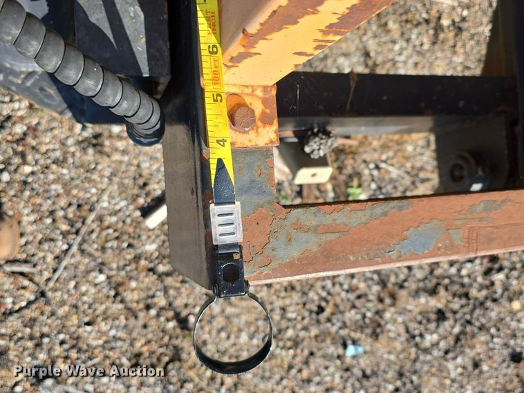 image for item DW3941 2010 KM International KM T2 asphalt recycler