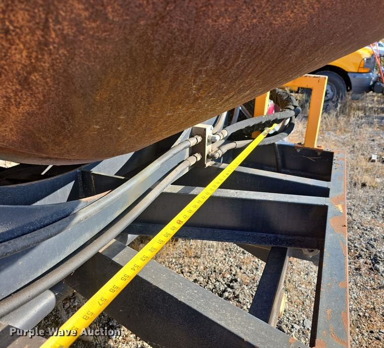 image for item DW3941 2010 KM International KM T2 asphalt recycler