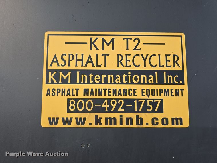 image for item DW3941 2010 KM International KM T2 asphalt recycler