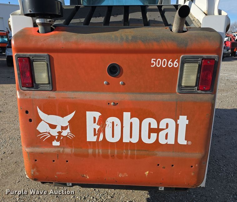 image for item DW3947 2005 Bobcat S185 skid steer loader