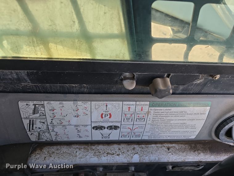 image for item DW3947 2005 Bobcat S185 skid steer loader