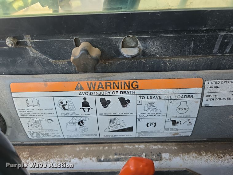 image for item DW3947 2005 Bobcat S185 skid steer loader