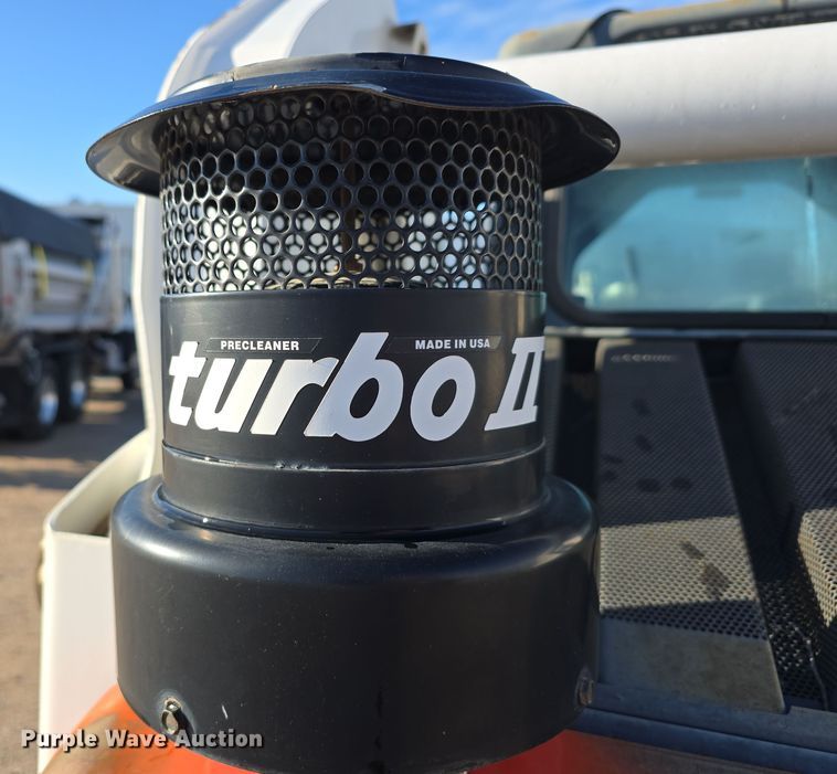 image for item DW3947 2005 Bobcat S185 skid steer loader