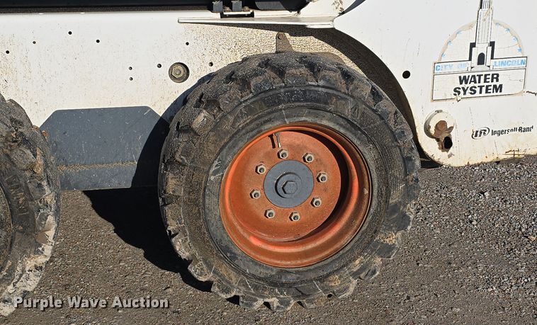 image for item DW3947 2005 Bobcat S185 skid steer loader