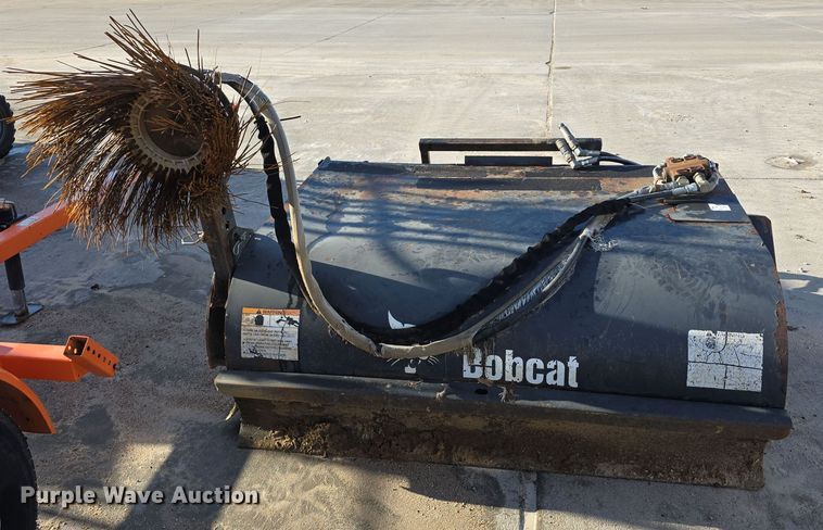 image for item DW3947 2005 Bobcat S185 skid steer loader