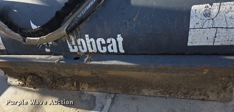 image for item DW3947 2005 Bobcat S185 skid steer loader