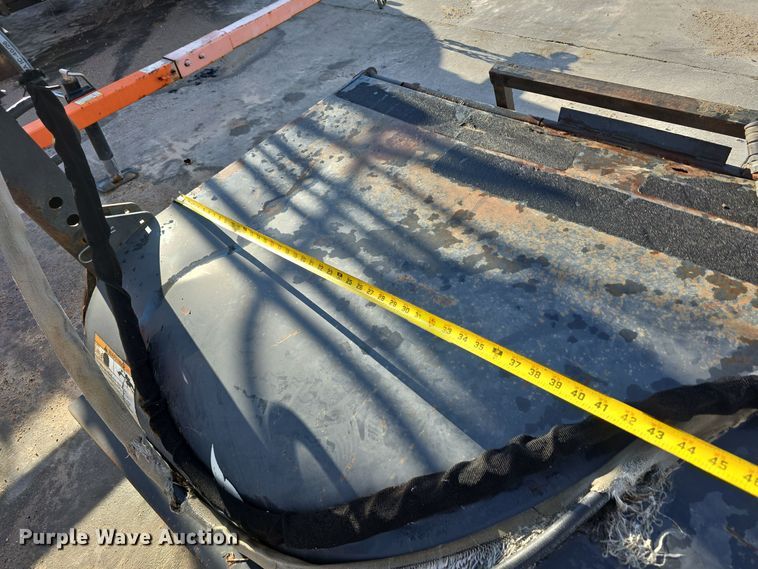 image for item DW3947 2005 Bobcat S185 skid steer loader