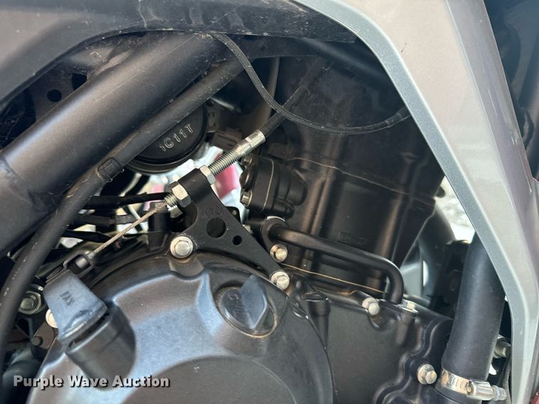 image for item DX3640 2011 Honda CBR250R motorcycle