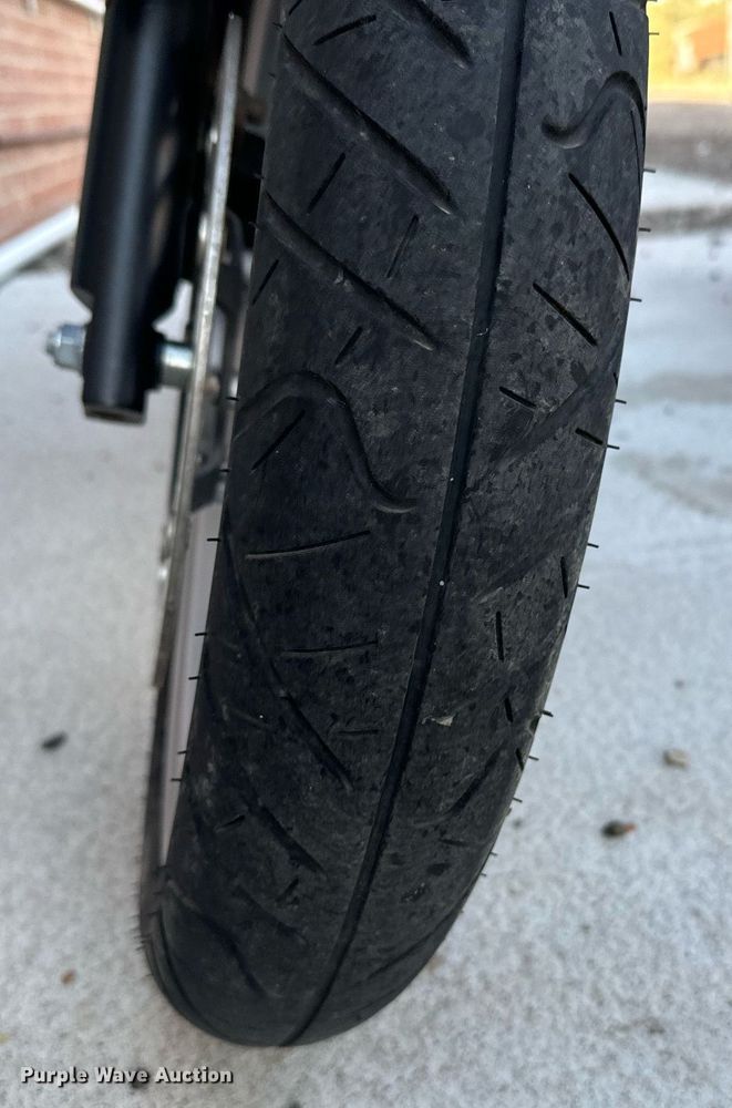 image for item DX3640 2011 Honda CBR250R motorcycle