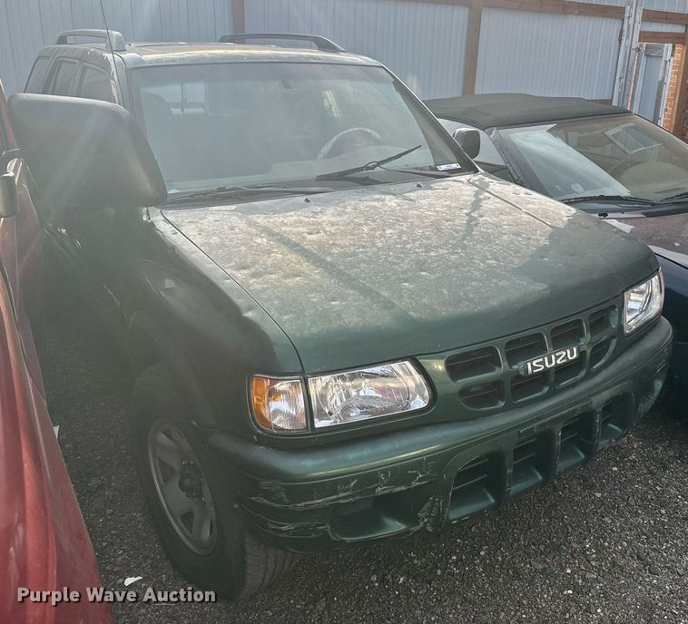 image for item DX3644 2000 Isuzu  Rodeo  SUV