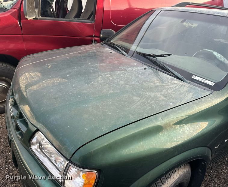 image for item DX3644 2000 Isuzu  Rodeo  SUV