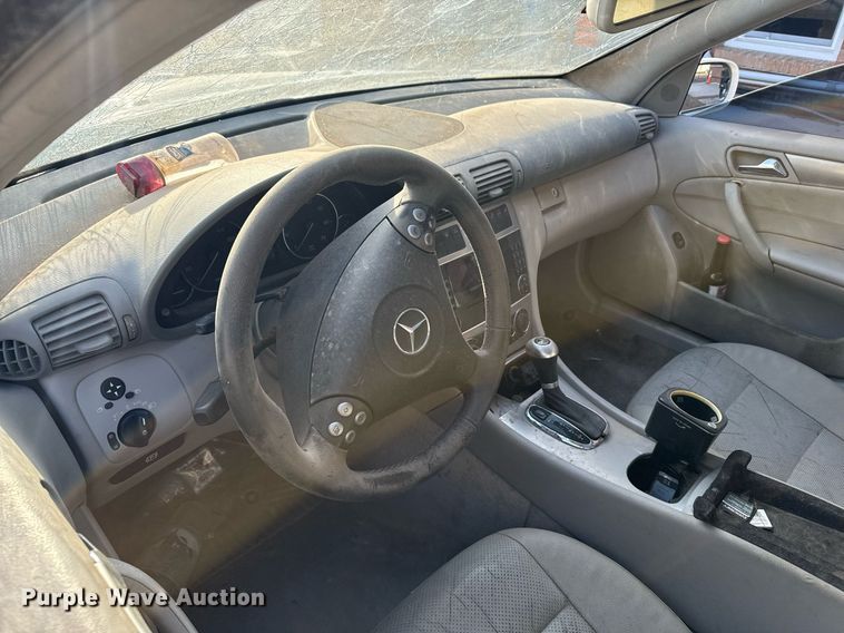 image for item DX3645 2006 Mercedes-Benz C-Class C230 Sport 