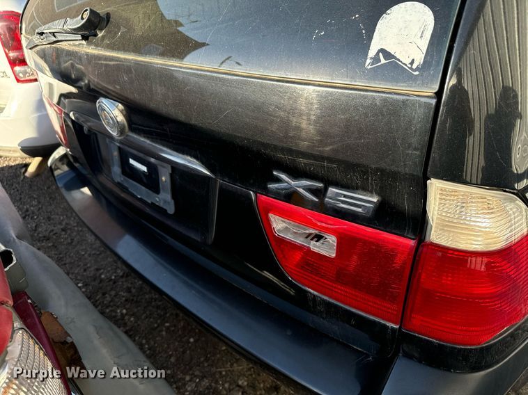 image for item DX3647 2005 BMW X5 SUV