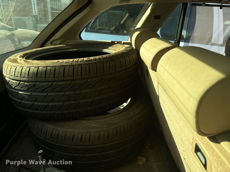 image for item DX3647 2005 BMW X5 SUV