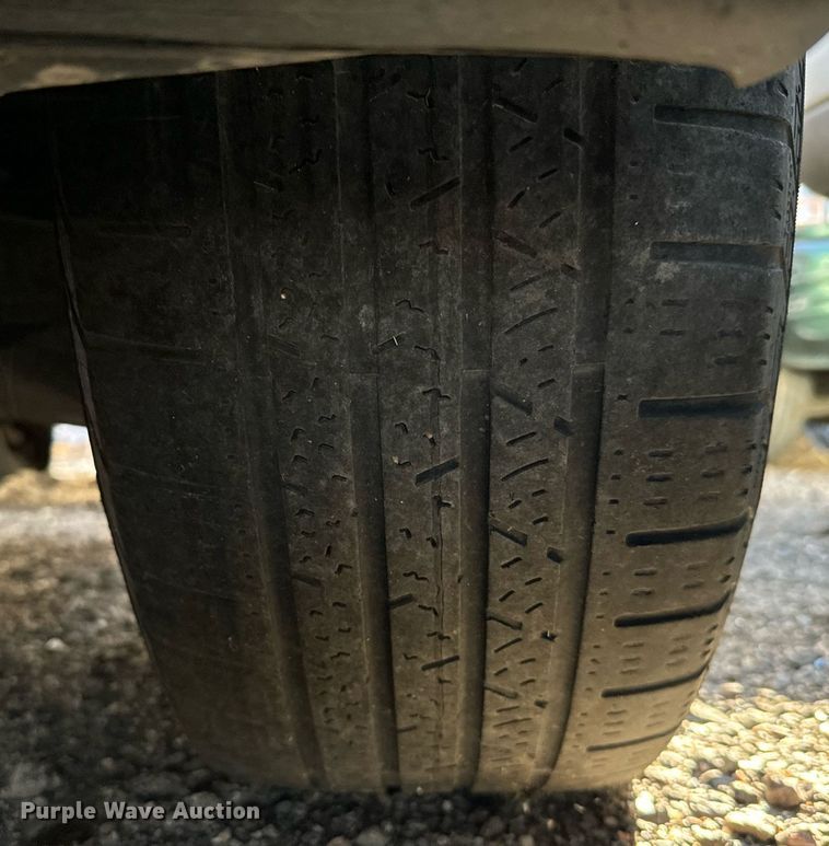 image for item DX3647 2005 BMW X5 SUV