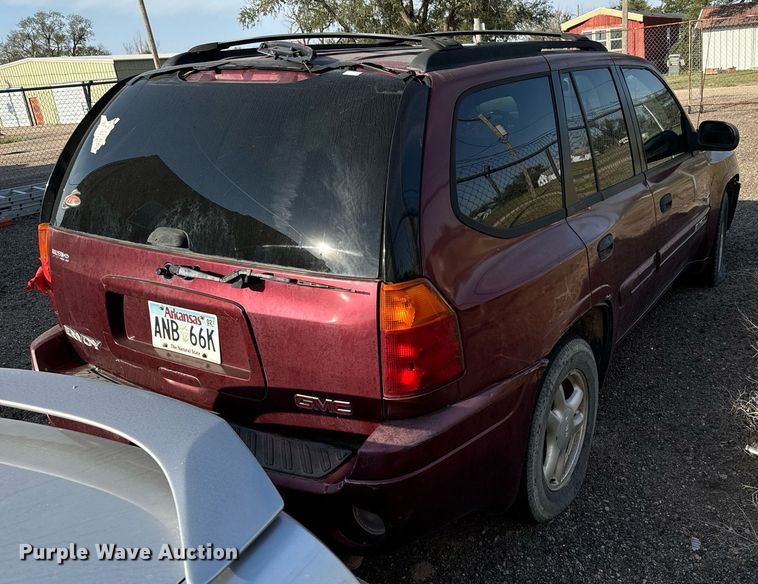 image for item DX3648 2004 GMC  Envoy SUV